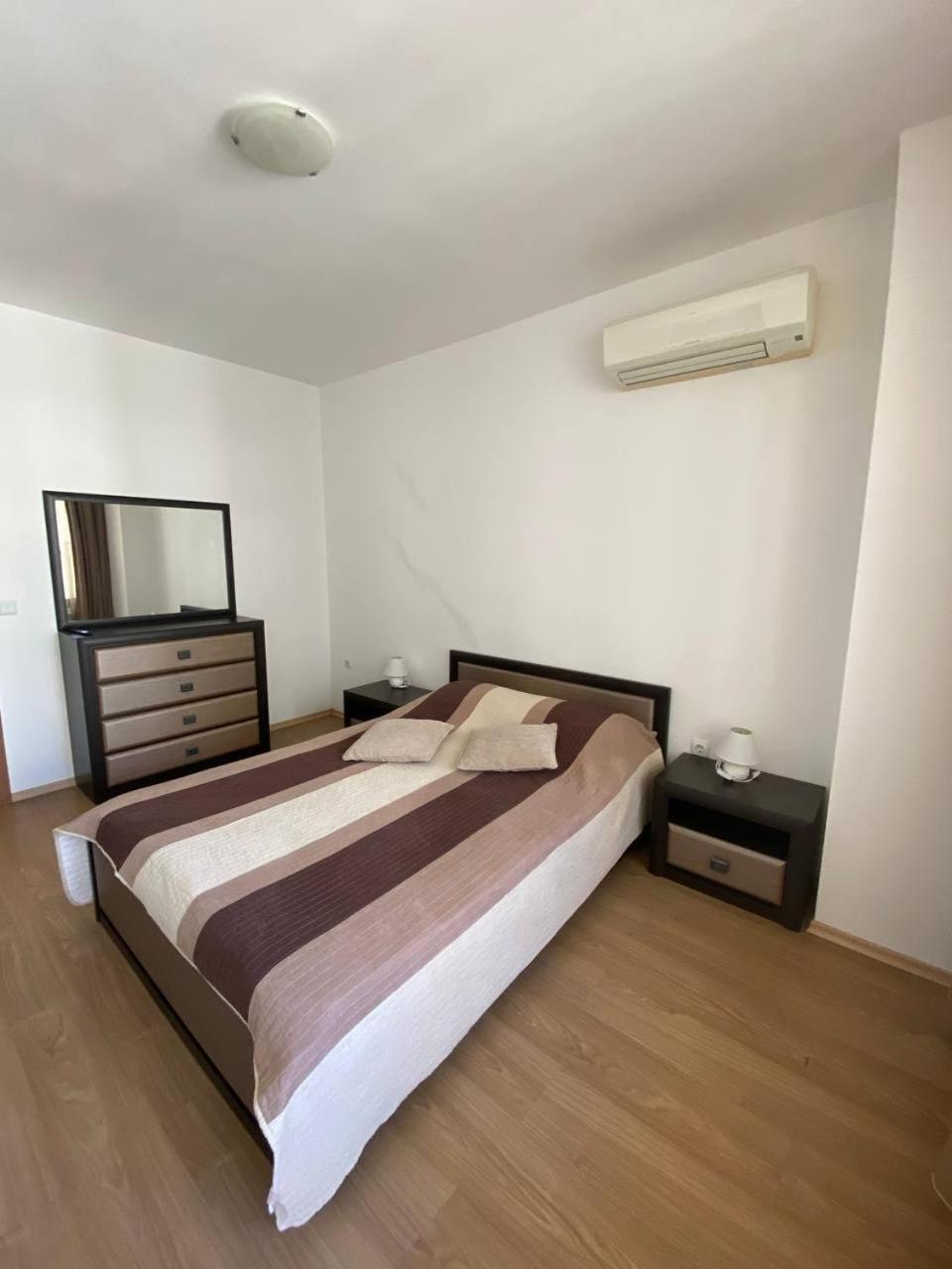 Varna Invest Apartments Экстерьер фото