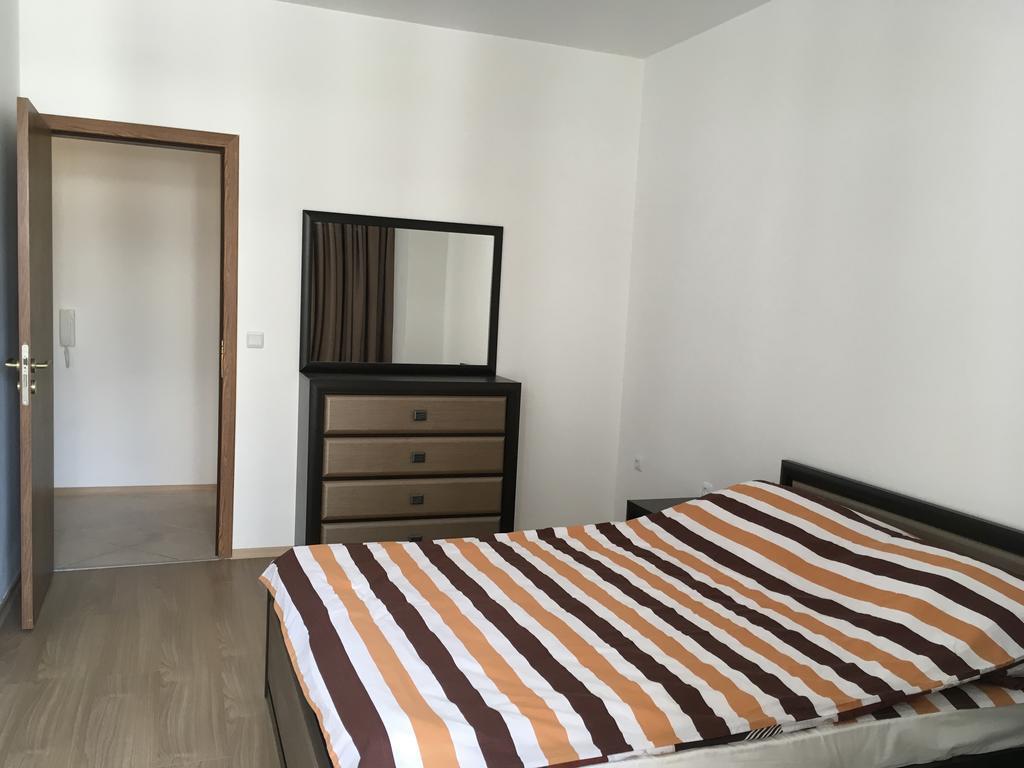 Varna Invest Apartments Экстерьер фото